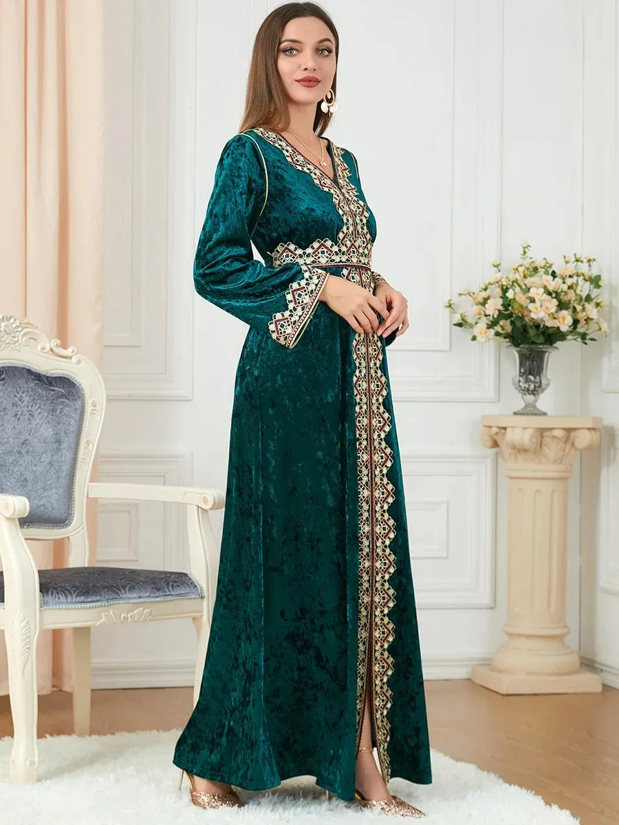 Dubai Velvet Arabian Dress Women Kimono Jubah Long Robe, with a hint of elegance and comfort.