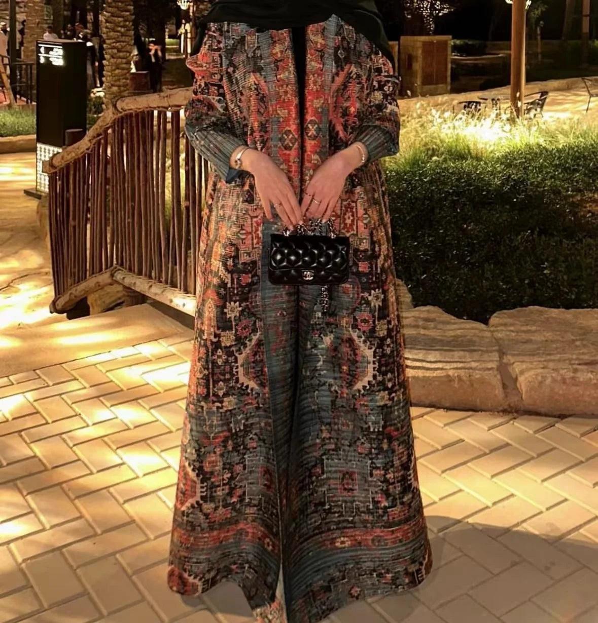 Autumn Women's Long Coat, Retro Printed Long Sleeved Arabian Abaya Wrinkled Waist Belt